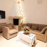Bacchus Luxury Historic Center, Jacuzzi & Parking Otranto