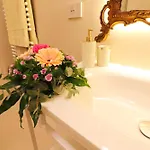 Bacchus Luxury Historic Center, Jacuzzi & Parking Nyaraló