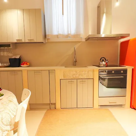 Holiday home Bacchus Luxury Historic Center, Jacuzzi & Parking Otranto