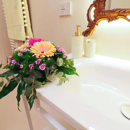 Casa de Férias Bacchus Luxury Historic Center, Jacuzzi & Parking