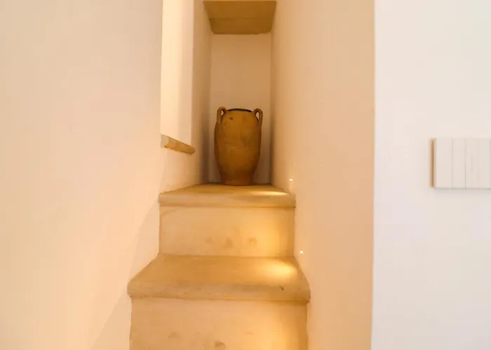 Tatil Evi Bacchus Luxury Historic Center, Jacuzzi & Parking *